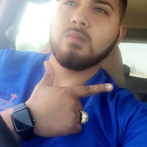 Meet your Posher, Christian